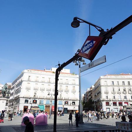 Puerta Del Sol Apartment มาดริด ภายนอก รูปภาพ