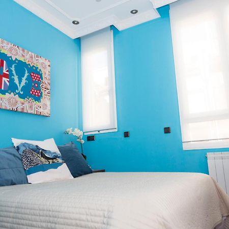 Puerta Del Sol Apartment มาดริด ภายนอก รูปภาพ